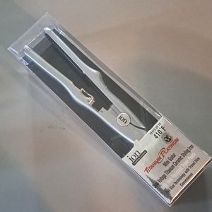 ion Finishings Solutions..mini gator Ceramic Styling Iron